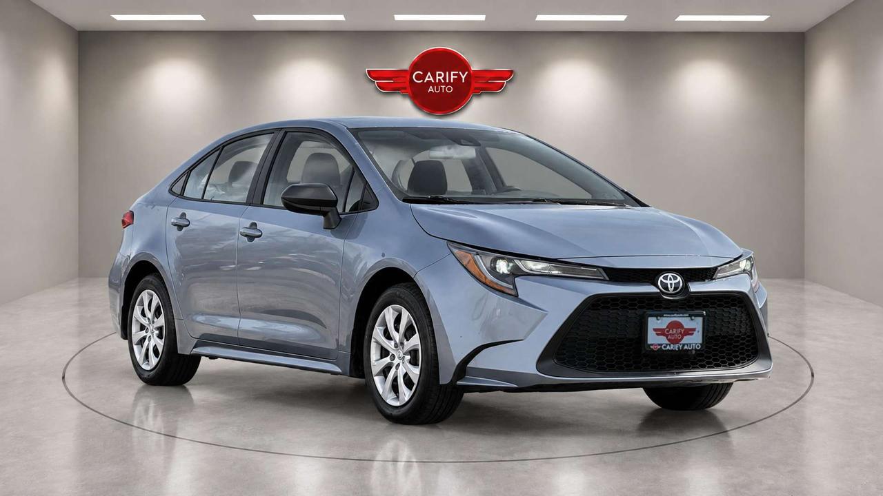 2020 Toyota Corolla LE   Certified   No Accident   LOW KM Photo