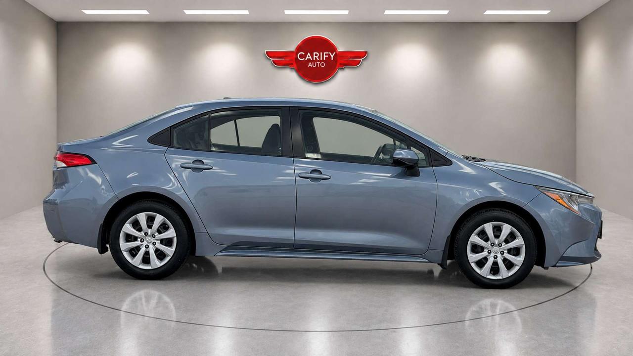 2020 Toyota Corolla LE   Certified   No Accident   LOW KM Photo3