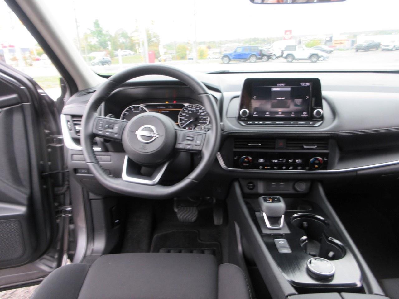 2024 Nissan Rogue AWD S Photo