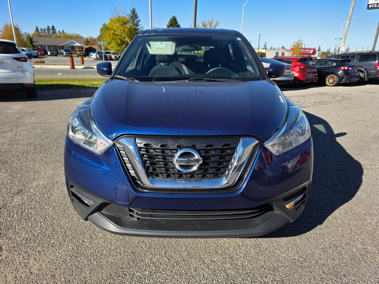 2018 Nissan Kicks SV (CVT) 4dr Front-Wheel Drive Photo
