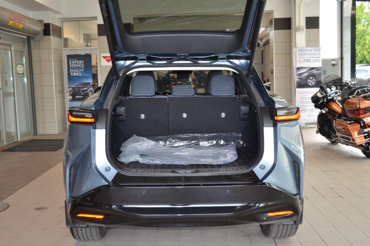 2025 Lexus Others LUXURY Photo
