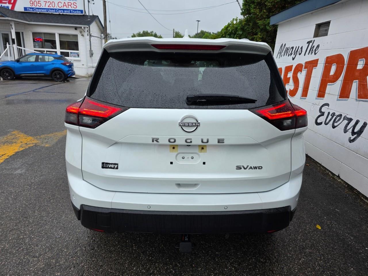 2024 Nissan Rogue SV Moonroof 4dr All-Wheel Drive Sport Utility Photo
