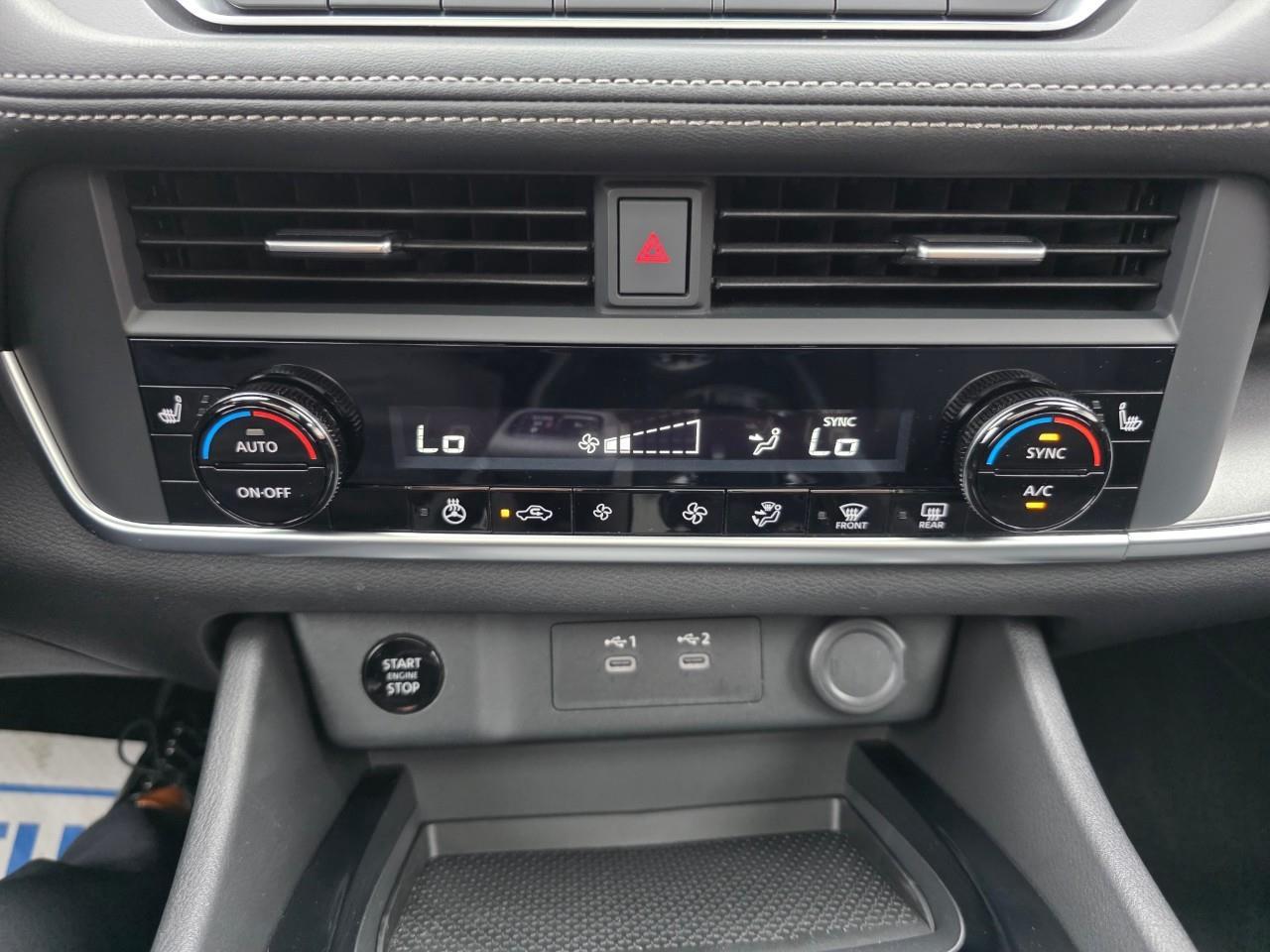 2024 Nissan Rogue SV Moonroof 4dr All-Wheel Drive Sport Utility Photo