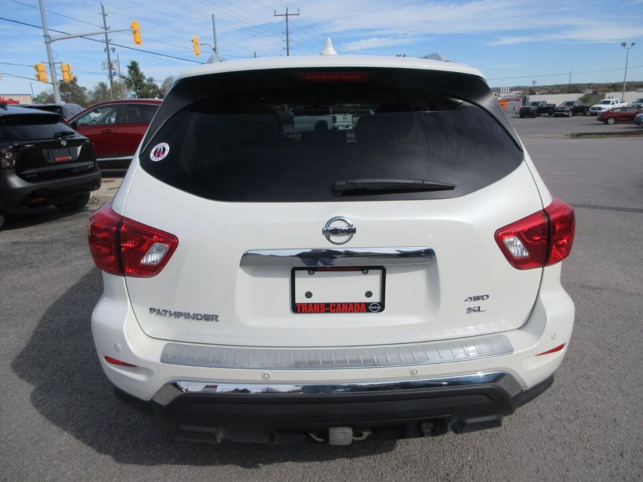 2019 Nissan Pathfinder  Photo