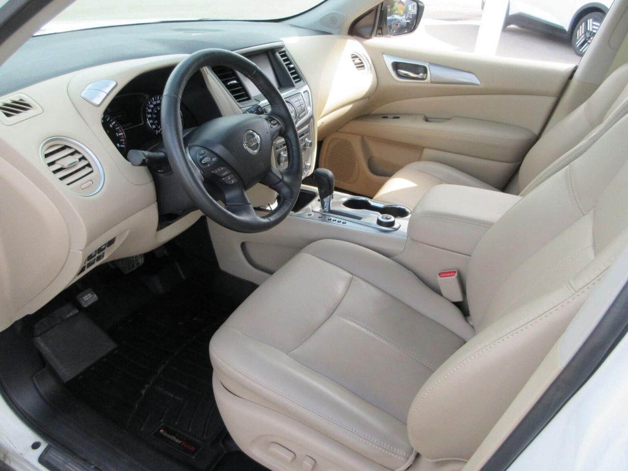 2019 Nissan Pathfinder  Photo