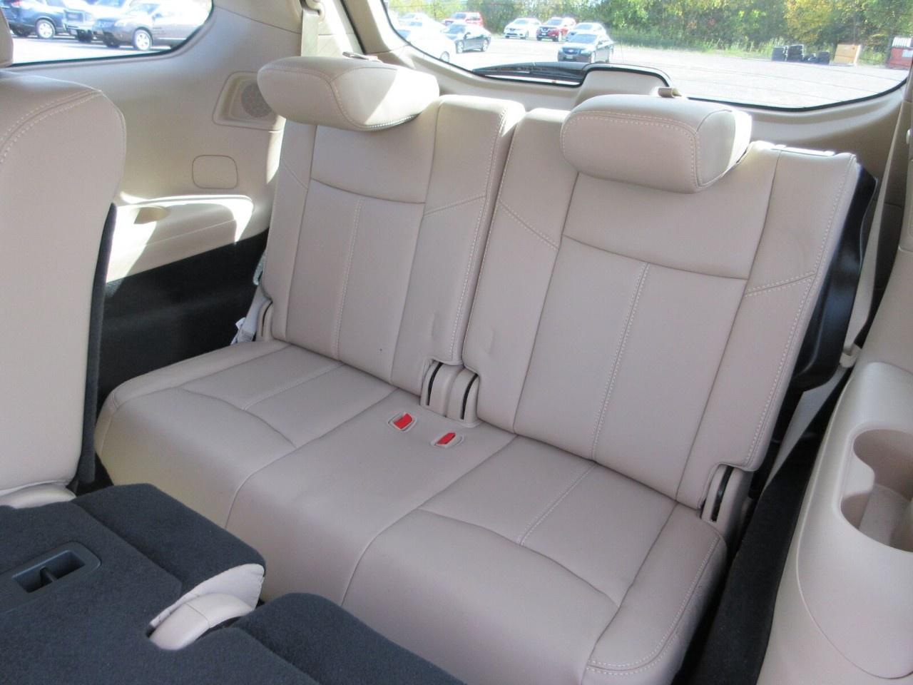 2019 Nissan Pathfinder  Photo