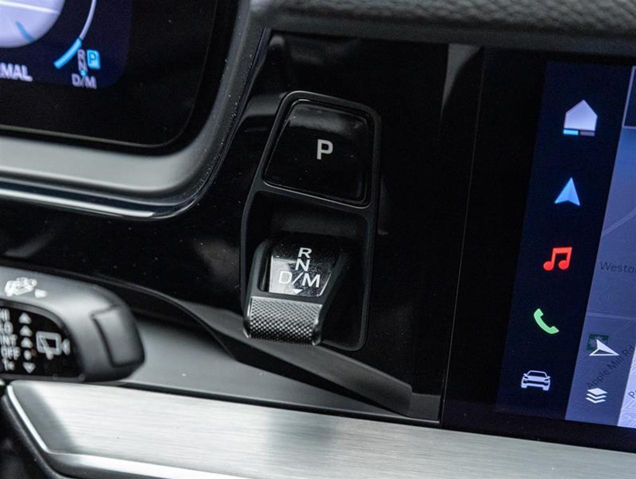 2024 Porsche Cayenne  Photo