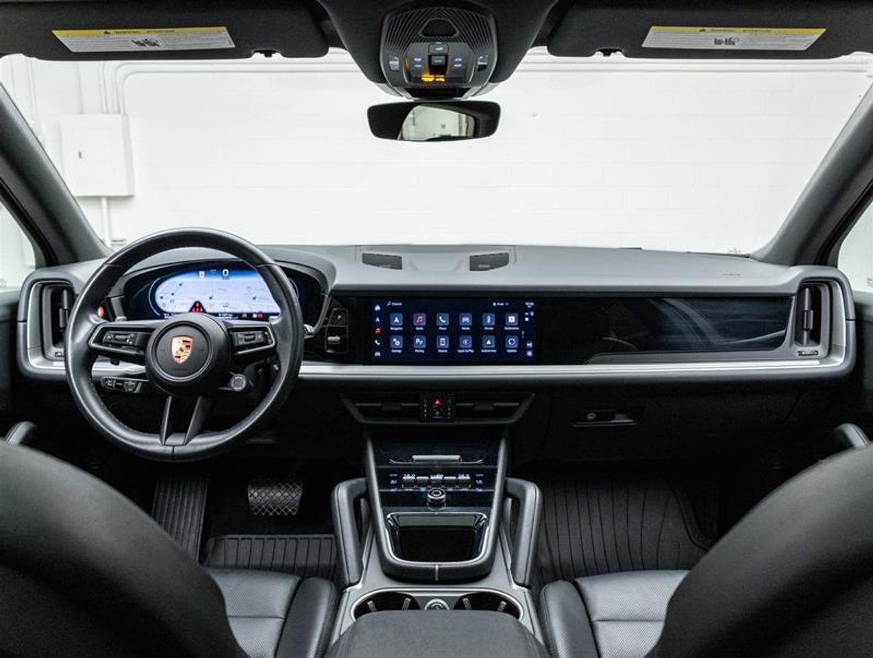 2024 Porsche Cayenne  Photo