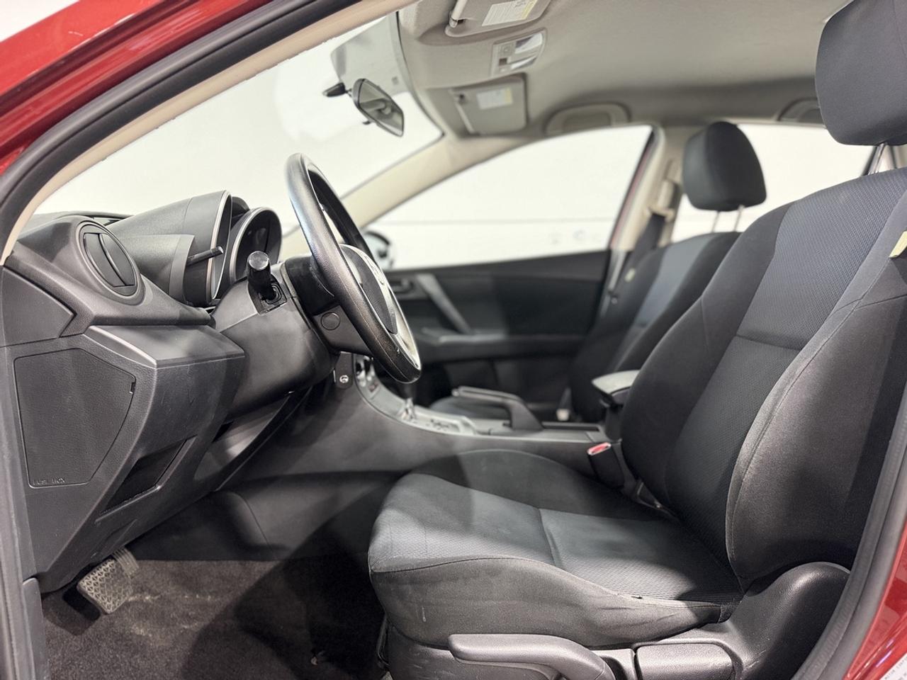2010 Mazda MAZDA3 Sport Photo