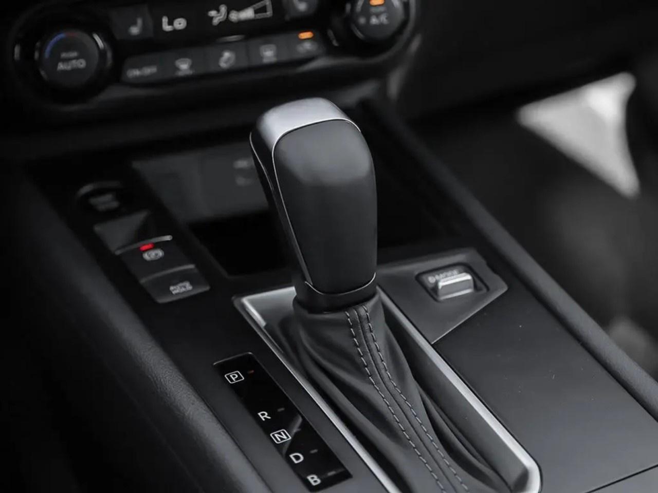 2026 Nissan Kicks SV AWD Photo