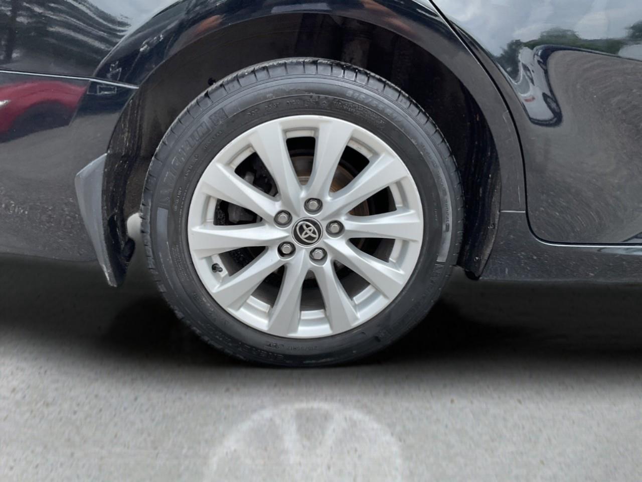 2020 Toyota Camry LE 4dr All-Wheel Drive Sedan Photo