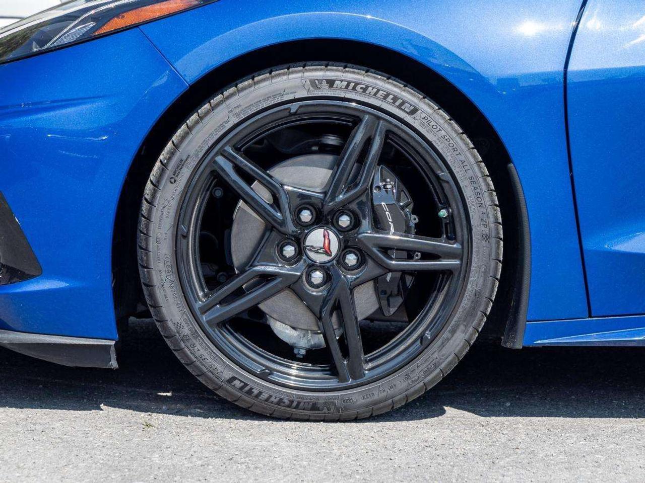 2020 Chevrolet Corvette StingRay Coupe 2LT Photo3