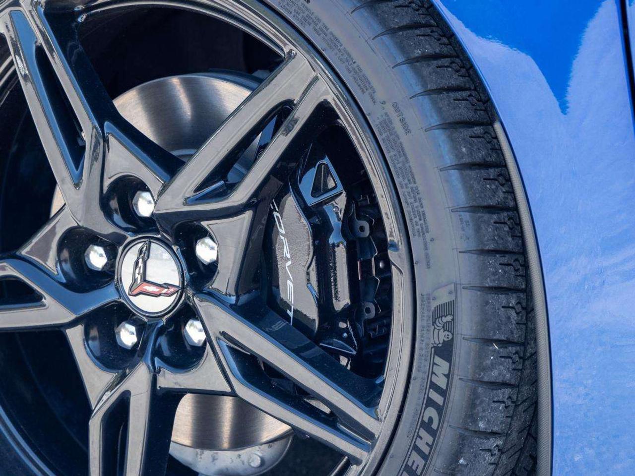 2020 Chevrolet Corvette StingRay Coupe 2LT Photo