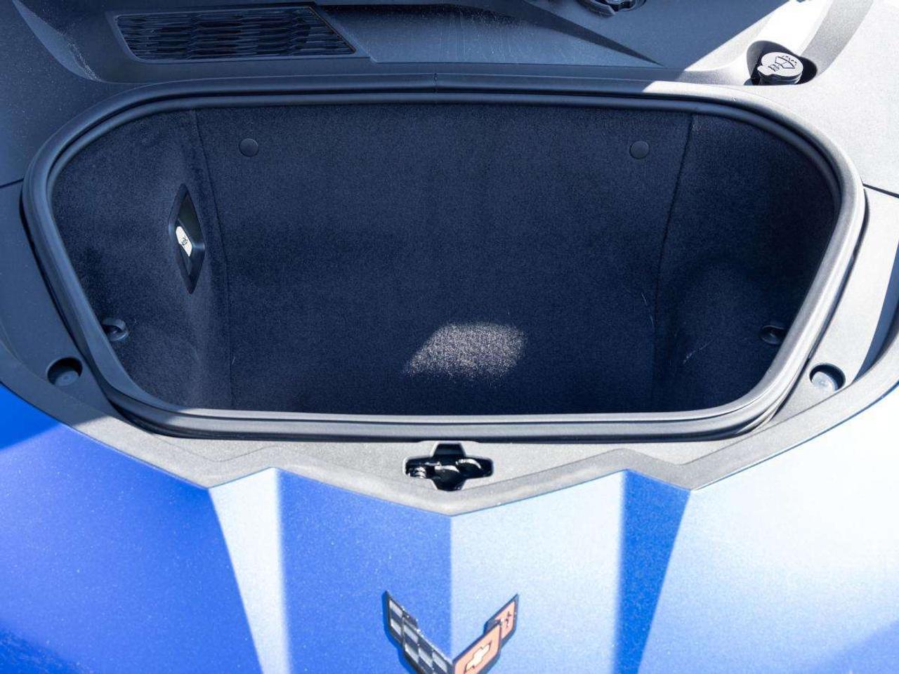 2020 Chevrolet Corvette StingRay Coupe 2LT Photo