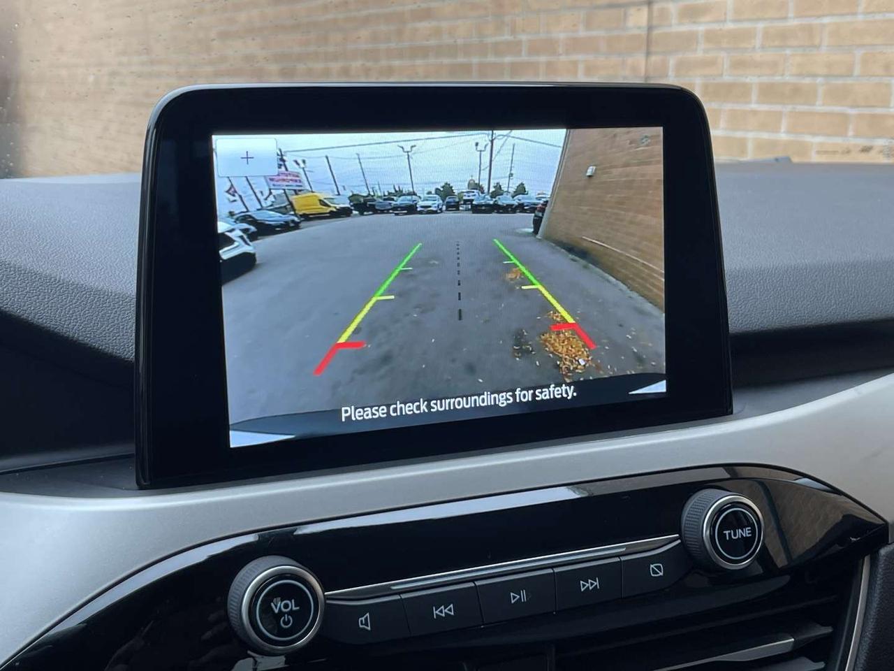 2021 Ford Escape SE AWD   Heated Seats   Blind Spot   Lane Departure Photo