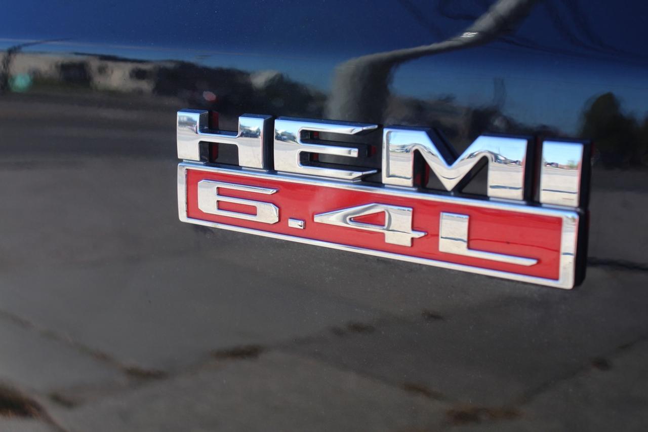 2019 RAM 2500 Big Horn Mega Cab 4WD Gas Photo5