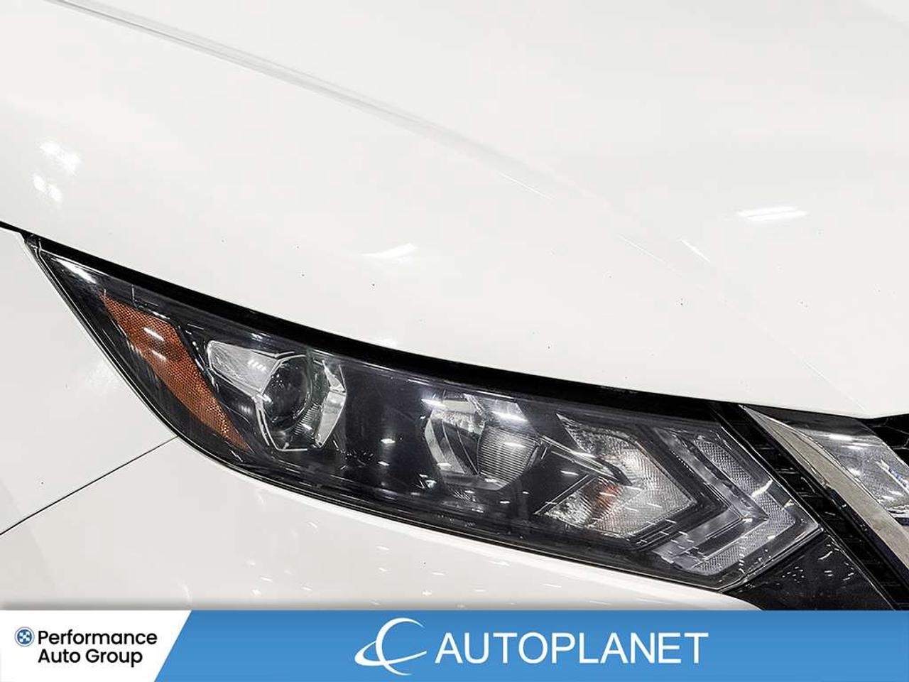 2023 Nissan Qashqai S, Back Up Cam, Heated Seats, Android Auto! Photo