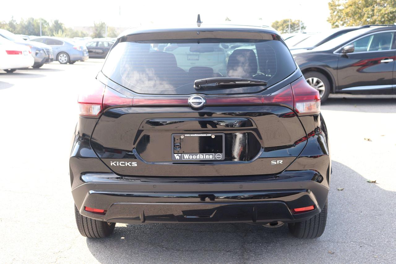 2023 Nissan Kicks ONE OWNER NO ACCIDENTS CARPLAY REMOTESTART Photo