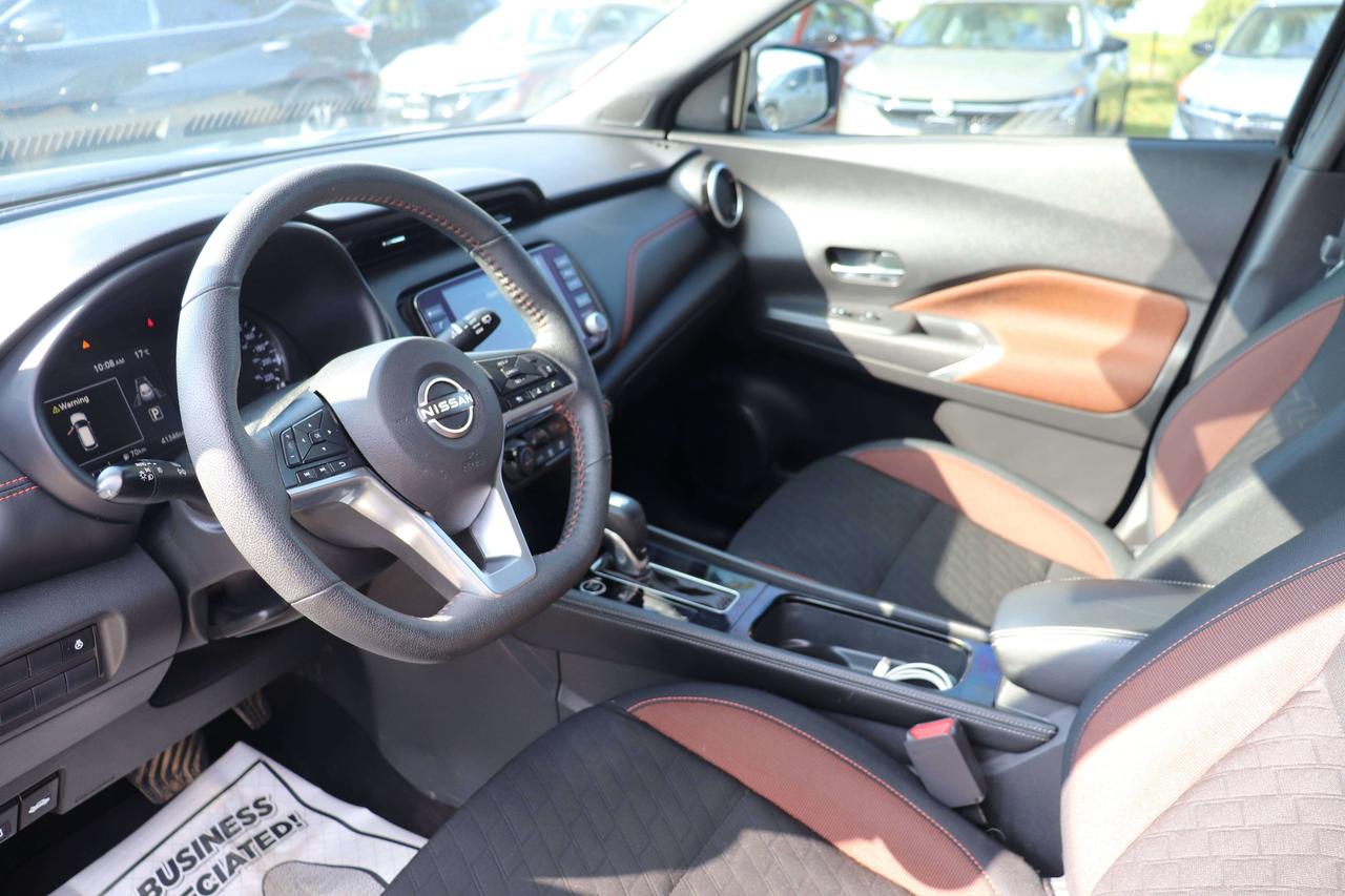 2023 Nissan Kicks ONE OWNER NO ACCIDENTS CARPLAY REMOTESTART Photo