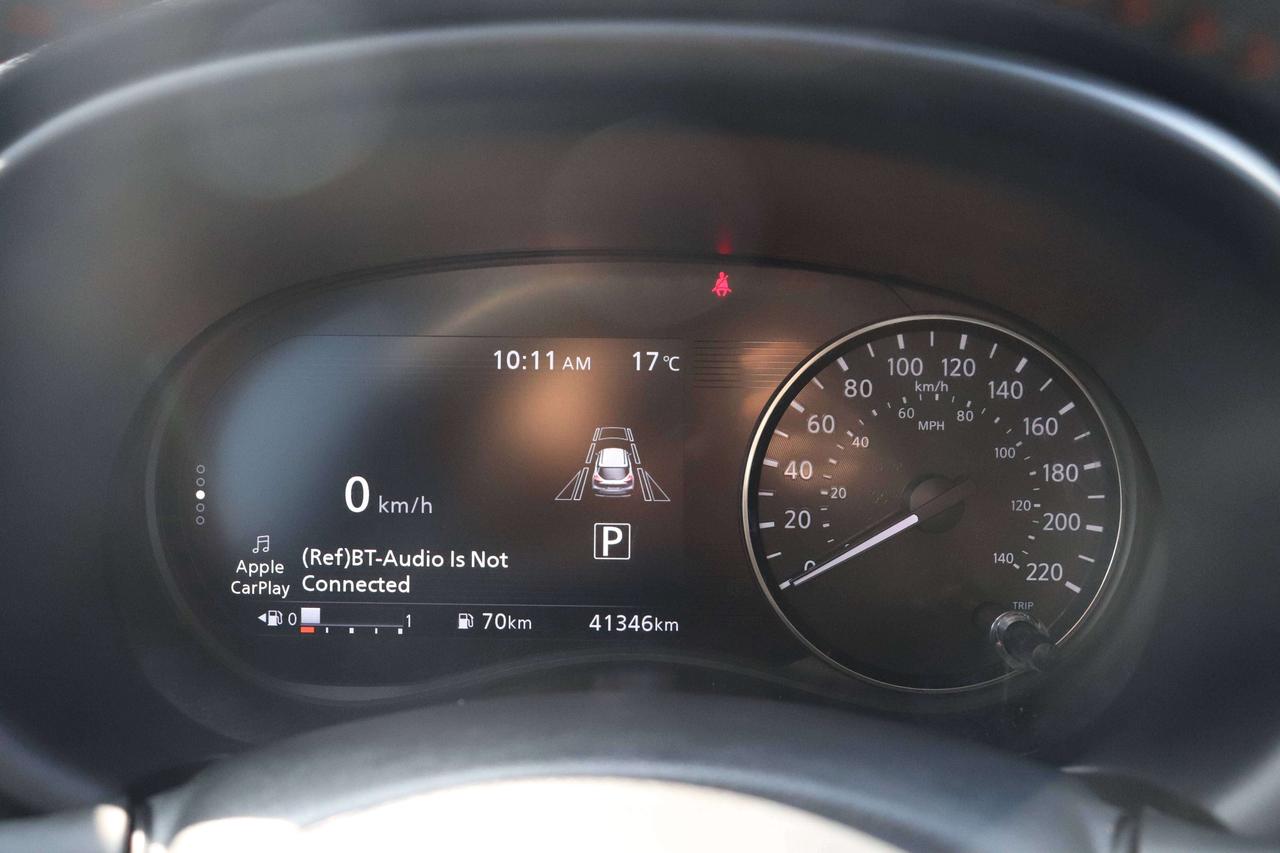 2023 Nissan Kicks ONE OWNER NO ACCIDENTS CARPLAY REMOTESTART Photo