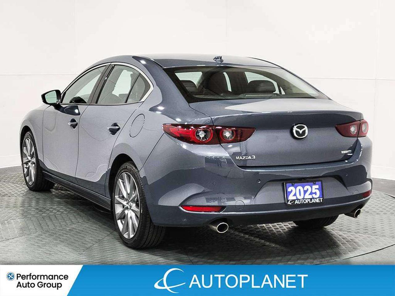 2025 Mazda 3 GT, Heads Up Display, unroof, Bluetooth,New Tires! Photo