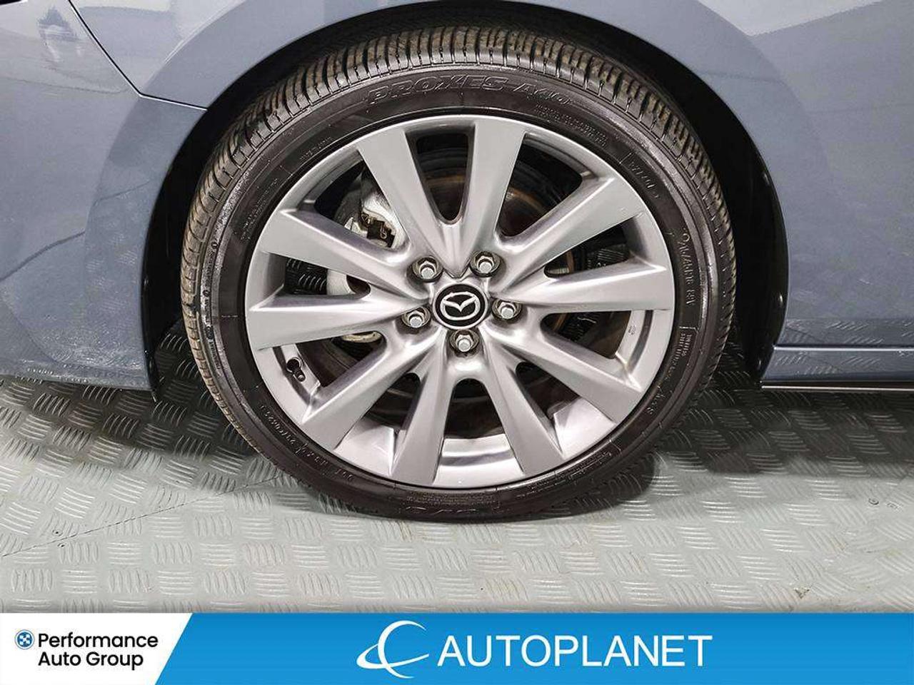 2025 Mazda 3 GT, Heads Up Display, unroof, Bluetooth,New Tires! Photo