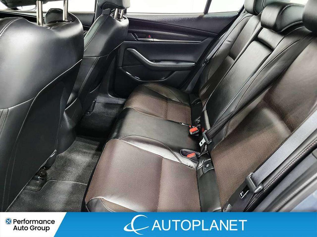 2025 Mazda 3 GT, Heads Up Display, unroof, Bluetooth,New Tires! Photo