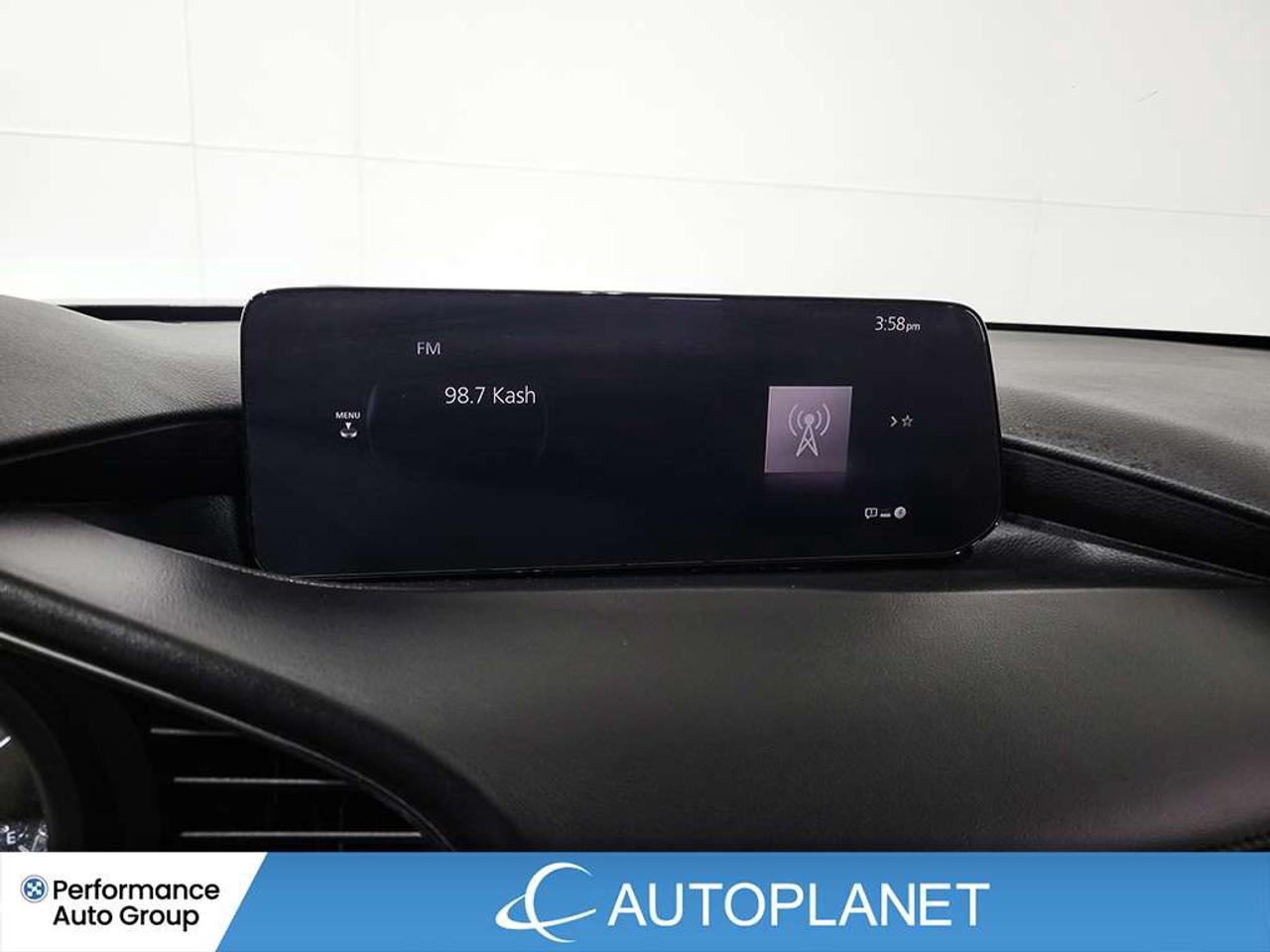 2025 Mazda 3 GT, Heads Up Display, unroof, Bluetooth,New Tires! Photo