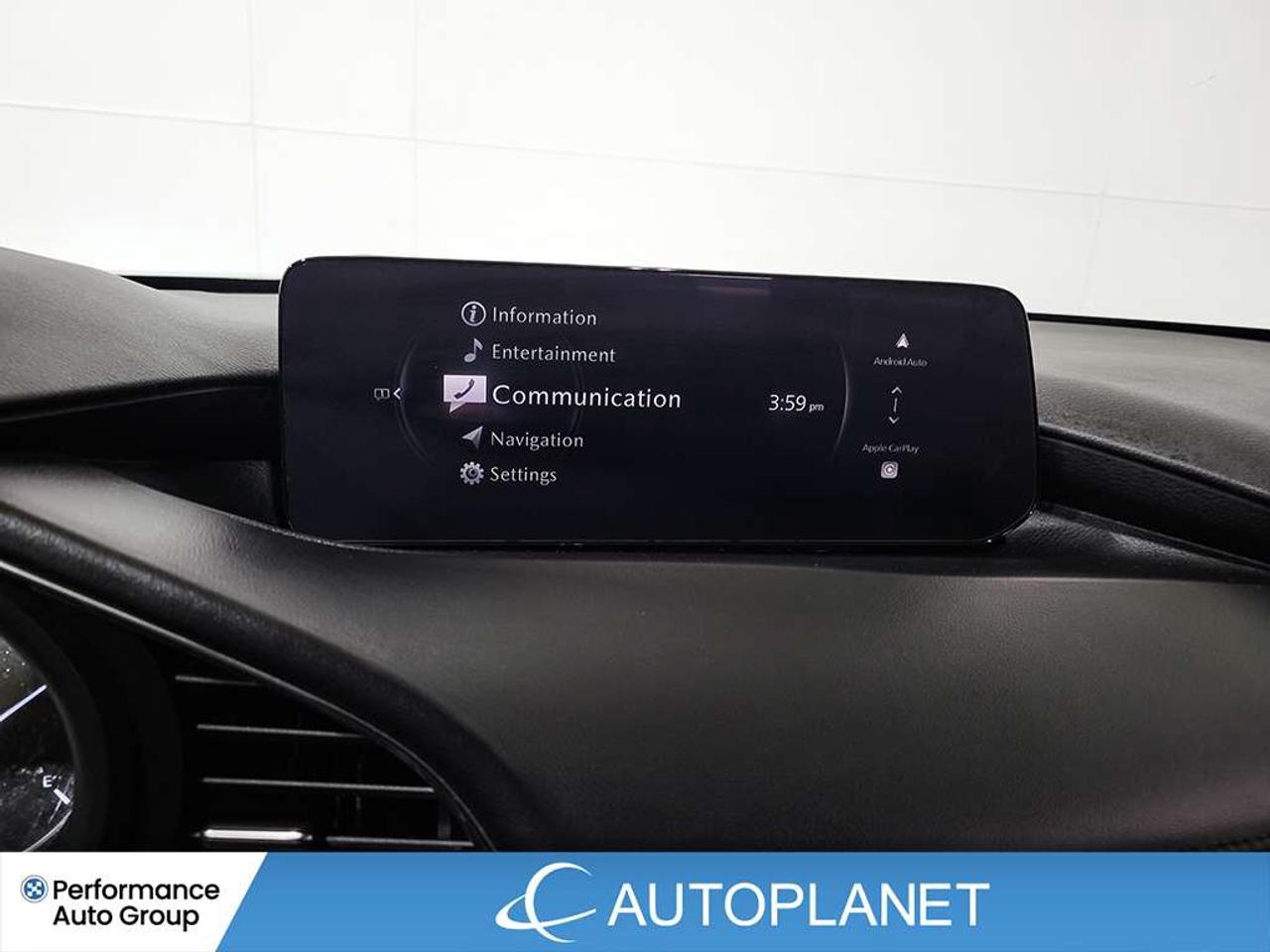 2025 Mazda 3 GT, Heads Up Display, unroof, Bluetooth,New Tires! Photo