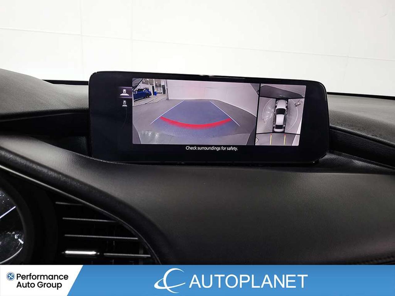 2025 Mazda 3 GT, Heads Up Display, unroof, Bluetooth,New Tires! Photo