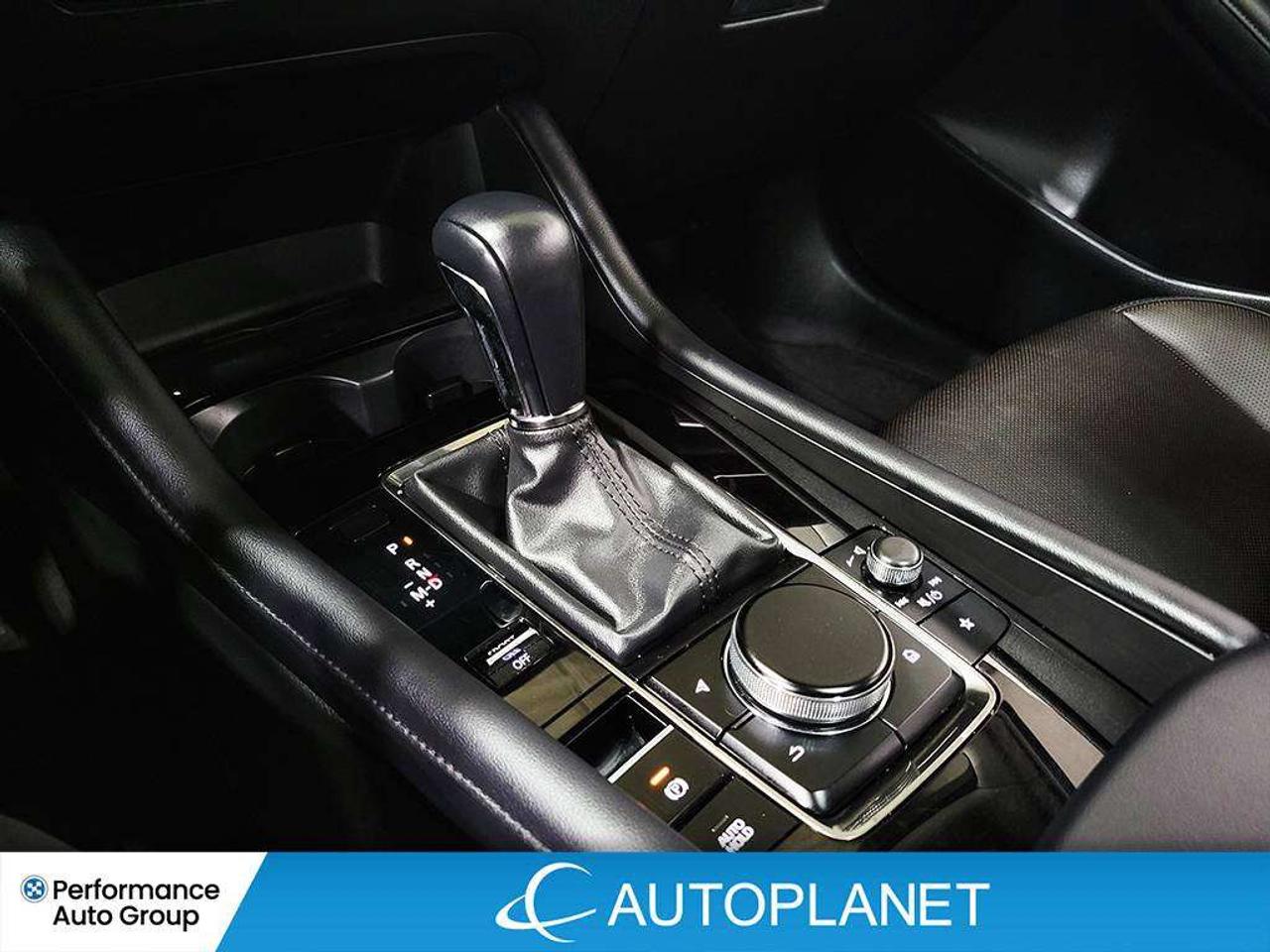 2025 Mazda 3 GT, Heads Up Display, unroof, Bluetooth,New Tires! Photo