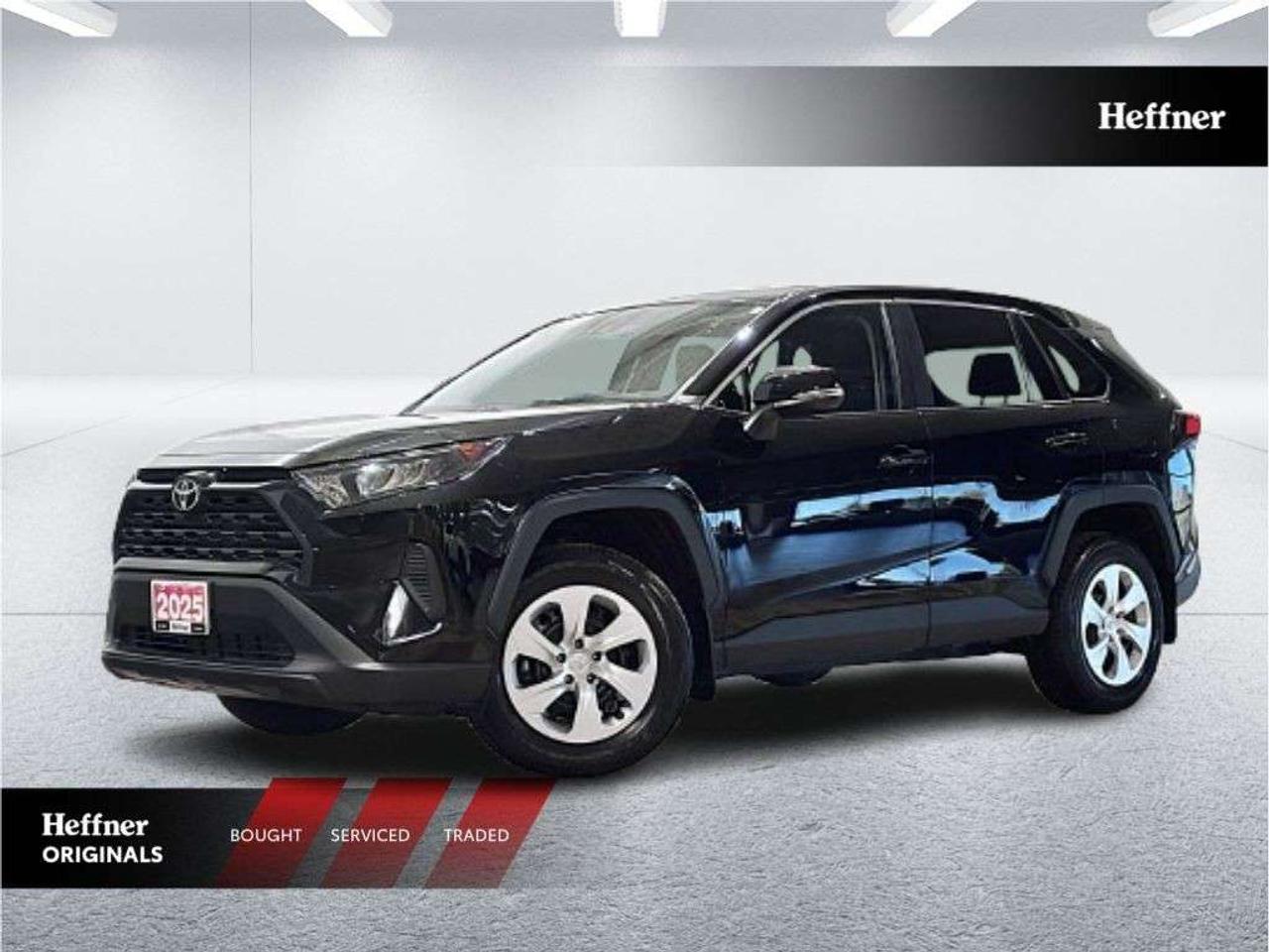 2025 Toyota RAV4 LE AWD Photo0