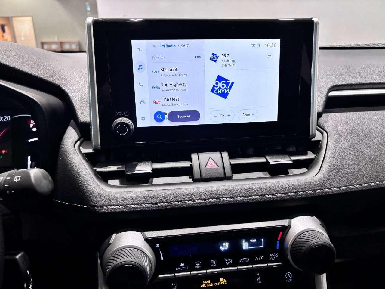 2025 Toyota RAV4 LE AWD Photo
