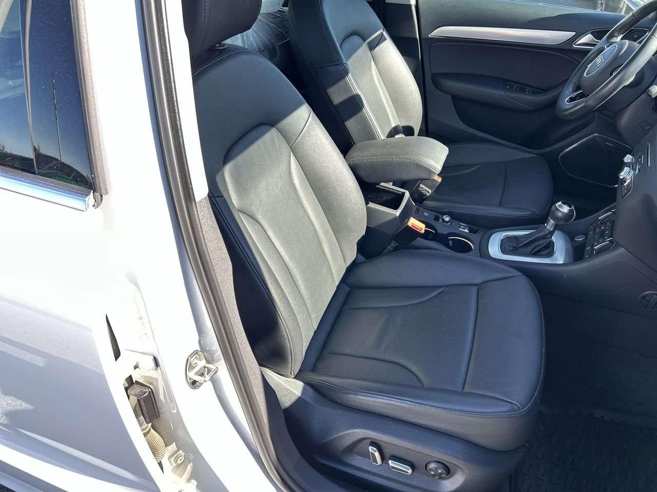 2018 Audi Q3 2.0T Technik quattro 6sp Tiptronic   Clean Accident-Free History Photo