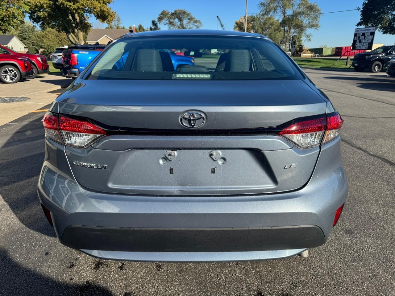 2022 Toyota Corolla LE 4DR SEDAN Photo