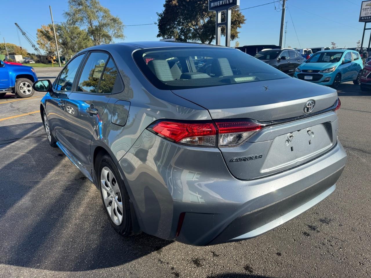 2022 Toyota Corolla LE 4DR SEDAN Photo
