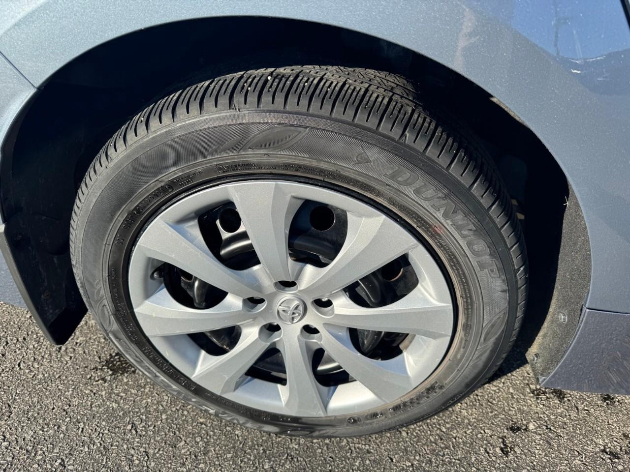 2022 Toyota Corolla LE 4DR SEDAN Photo