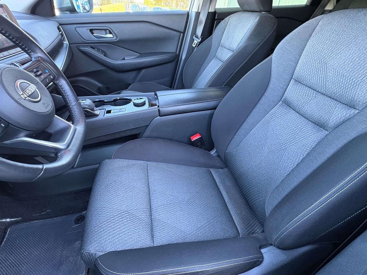2024 Nissan Rogue SV Moonroof AWD   Clean Carfax   One Owner Photo