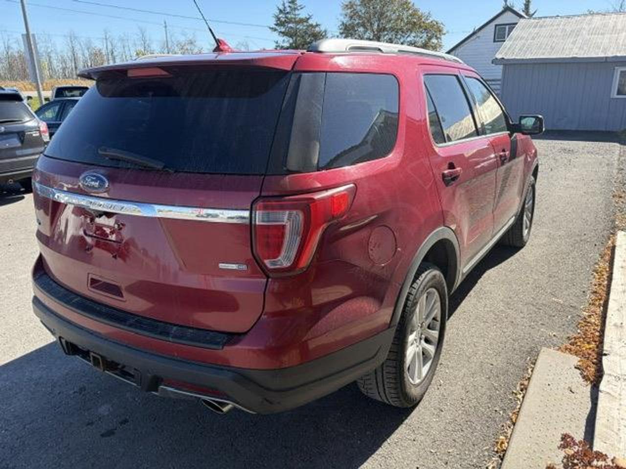 2019 Ford Explorer XLT 4DR 4X4 Photo