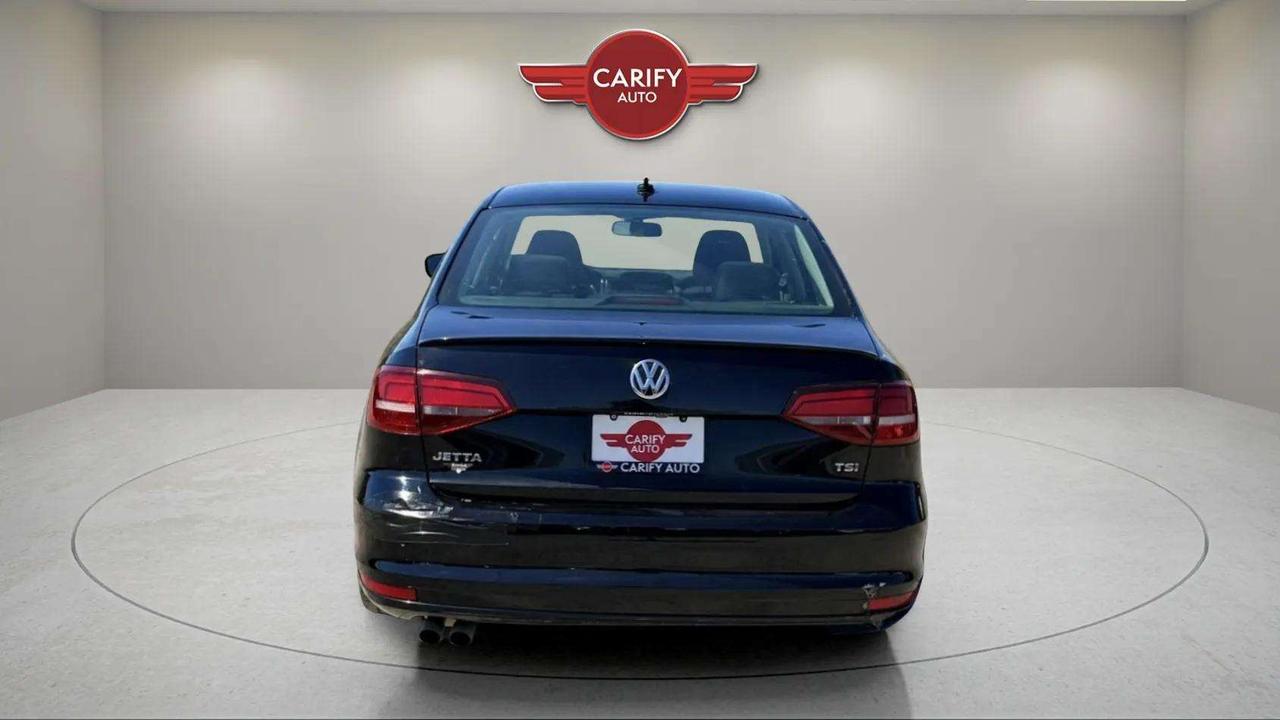 2017 Volkswagen Jetta 1.4 TSI Wolfsburg Edition Photo