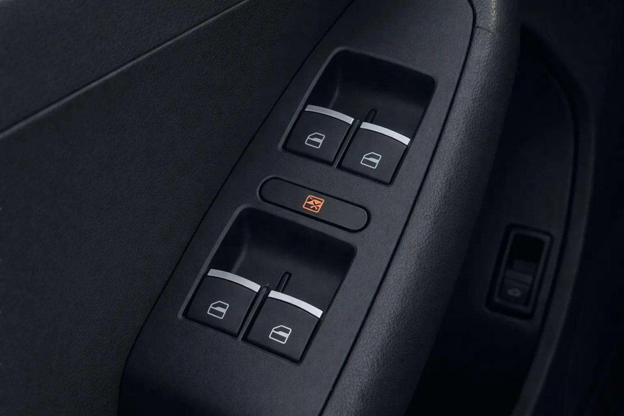 2017 Volkswagen Jetta 1.4 TSI Wolfsburg Edition Photo