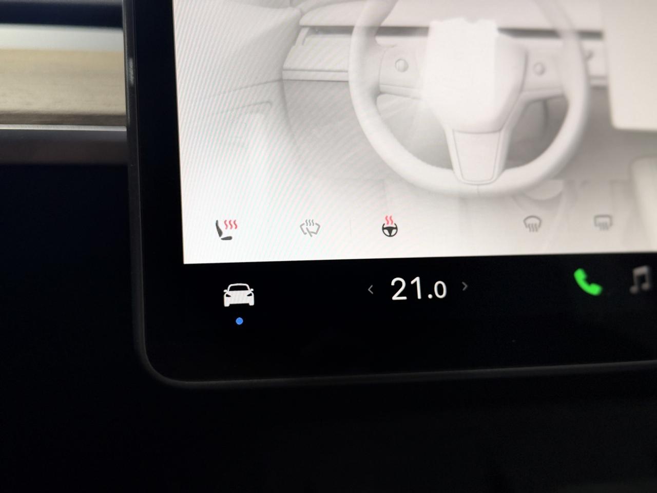 2024 Tesla Model Y LONG RANGE Photo