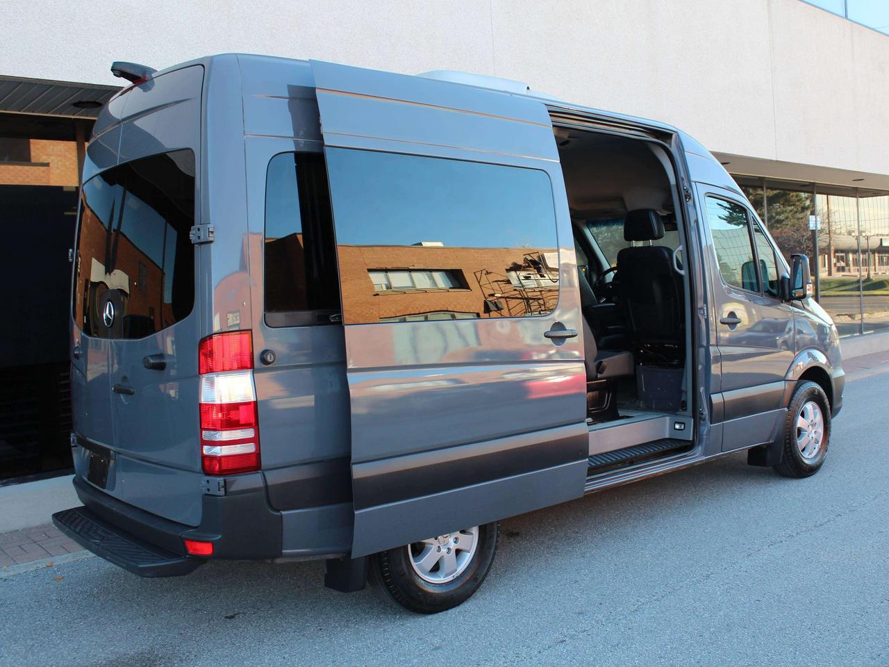 2016 Mercedes-Benz Sprinter 12 PASSENGERS - DUAL CLIMATE - DIESEL Photo