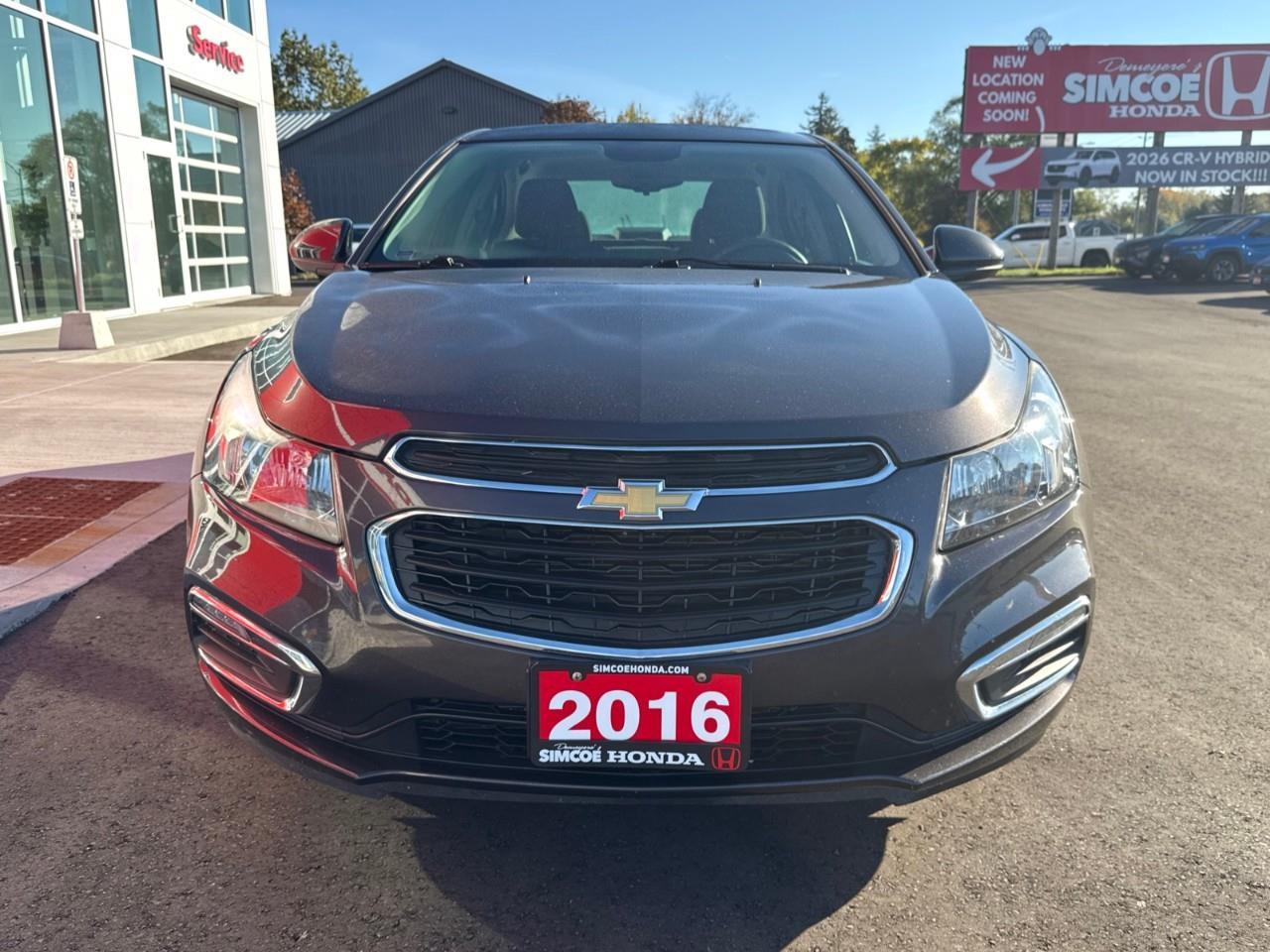 2016 Chevrolet Cruze Limited LT 1LT 4dr Sedan Photo