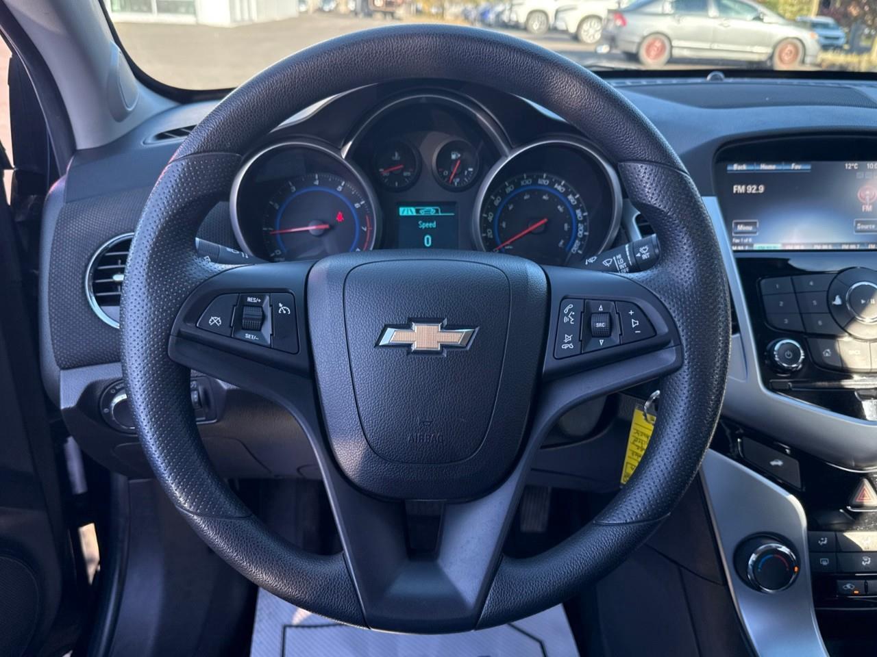 2016 Chevrolet Cruze Limited LT 1LT 4dr Sedan Photo