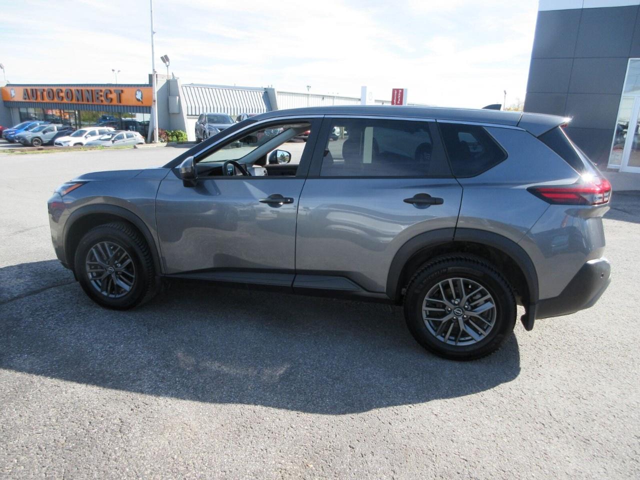 2022 Nissan Rogue FWD S Photo
