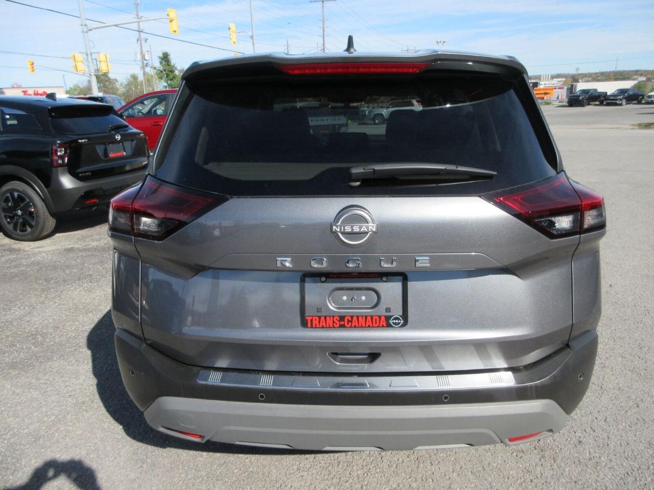 2022 Nissan Rogue FWD S Photo