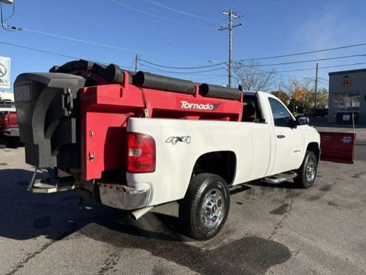 2011 Chevrolet Silverado 2500 4X4 ONLY 43,000KM-WESTERN SNOW PLOW-TORNADO SALTER Photo4