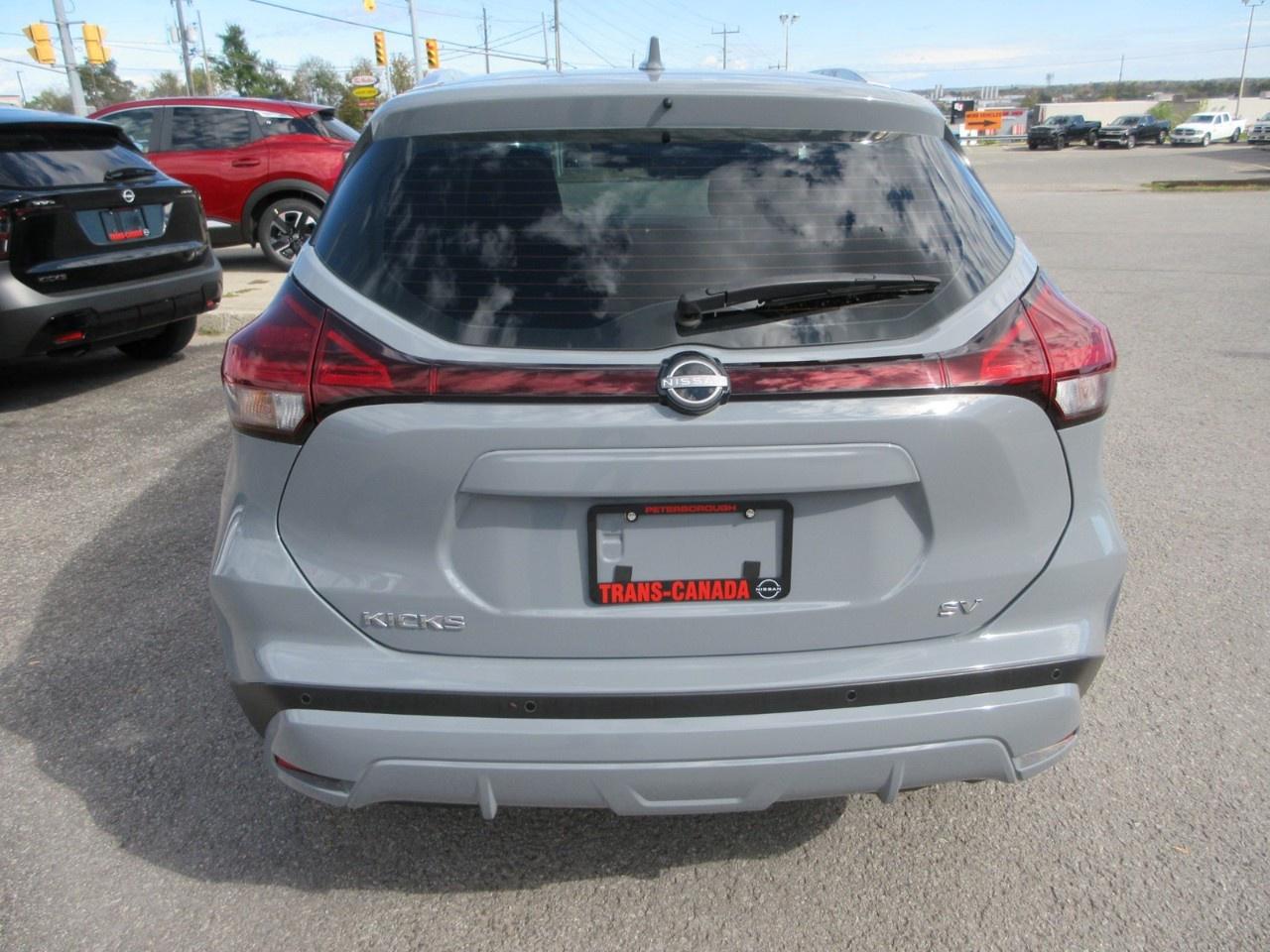 2024 Nissan Kicks SV FWD Photo