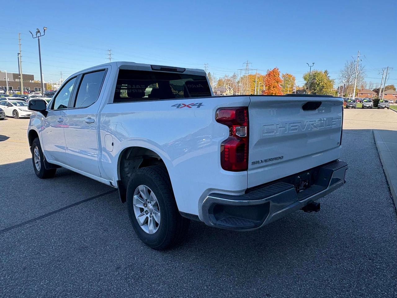 2025 Chevrolet Silverado 1500 LT Photo